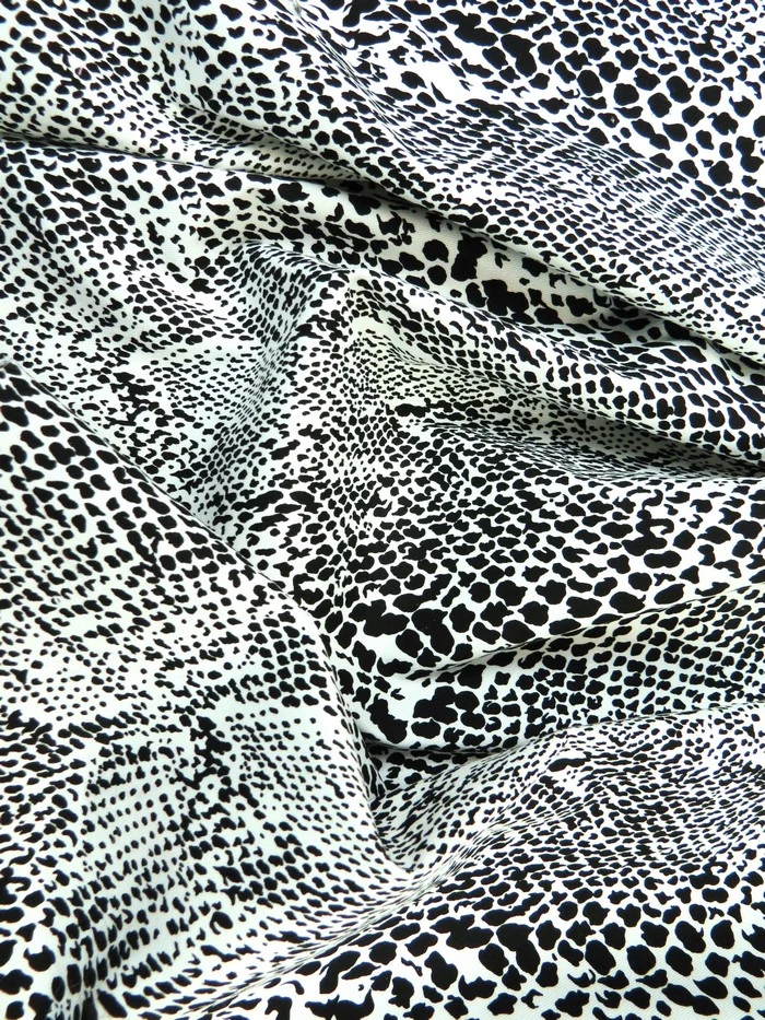 Cotton Spandex Snake Pattern – 2 Way Stretch - Image 2