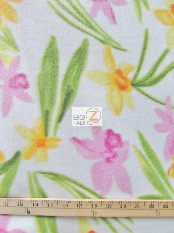 Fleece Printed Fabric Flower / Spring Floral Rosette / Sold By The Yard - Image 2
